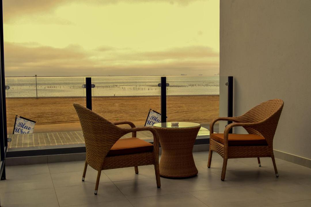 Blue Whale Hotels Walvisbaai Buitenkant foto