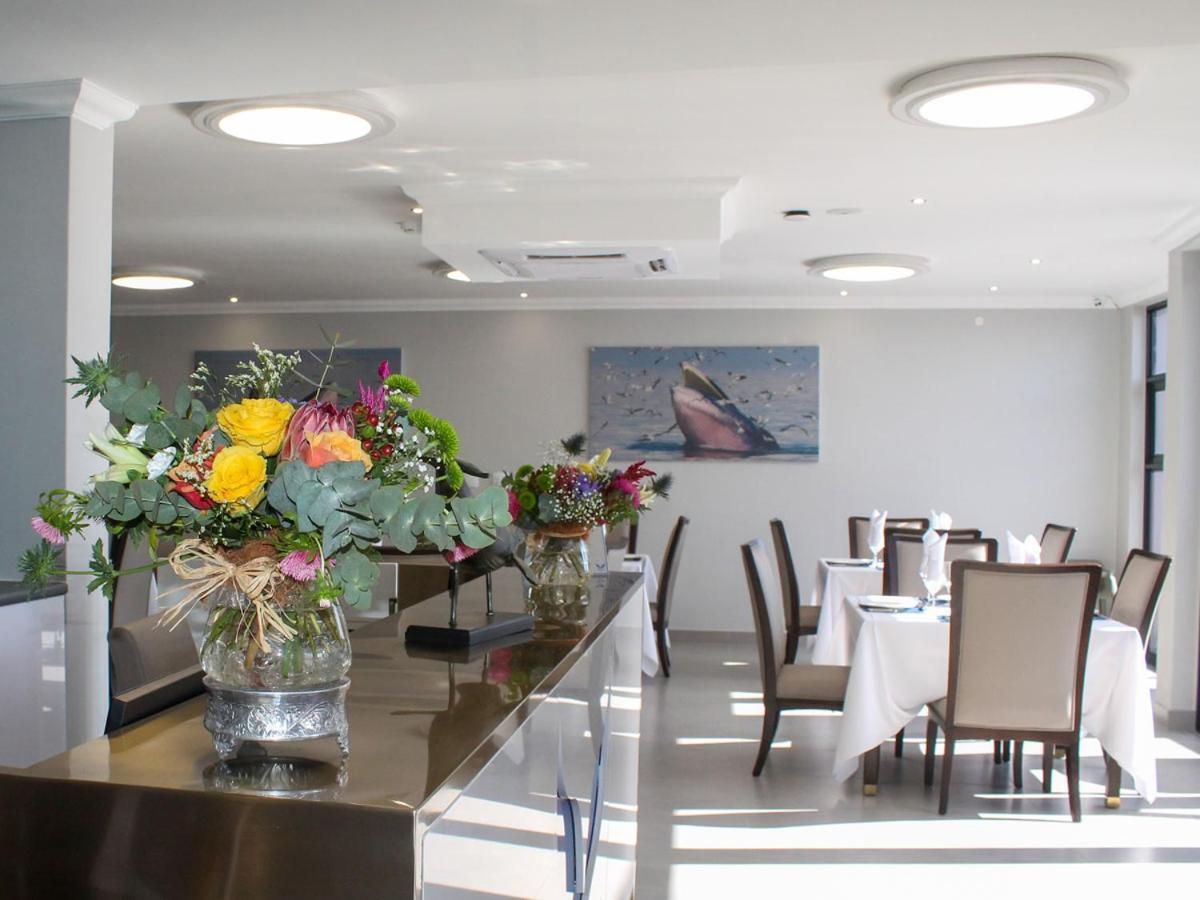 Blue Whale Hotels Walvisbaai Buitenkant foto